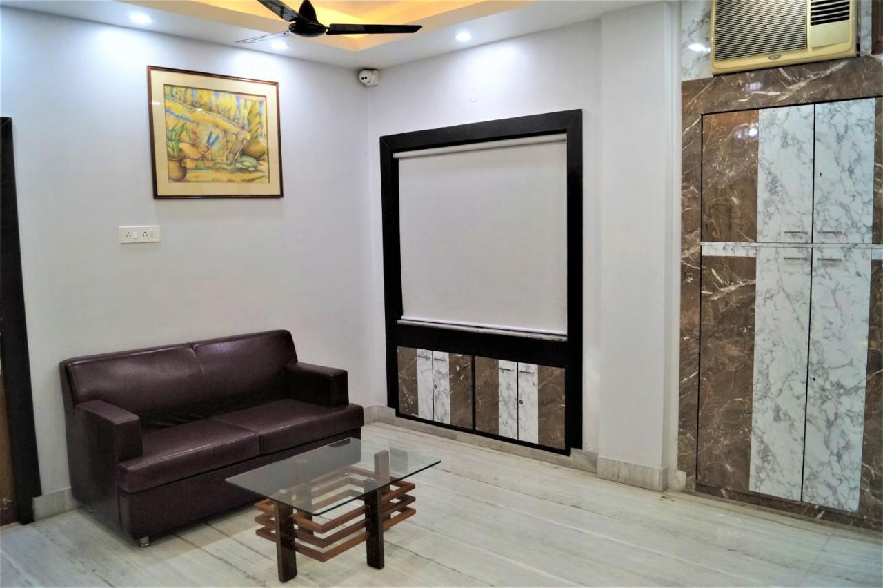 Dora House Hotel Kolkata Ngoại thất bức ảnh